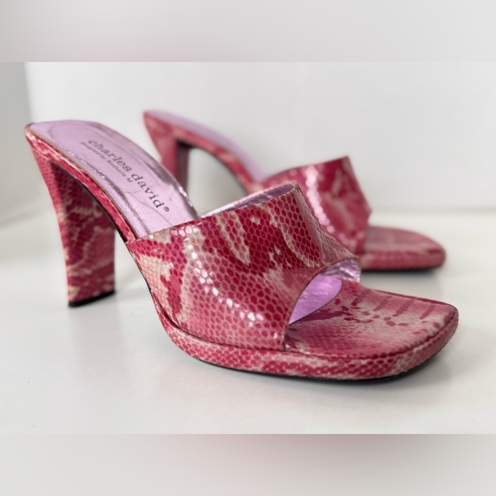 Y2K 90s Style charles david pink snakeskin pattern heel mule sandals shoes 7.5